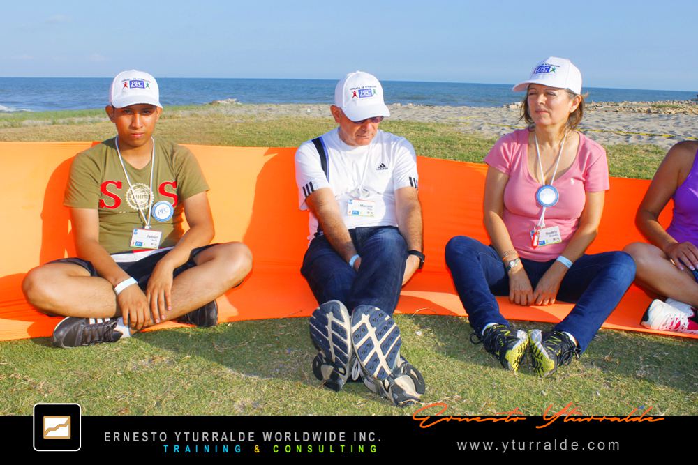 Team Building LATAM con dinámicas lúdicas para fortalecer relaciones y confianza mutua