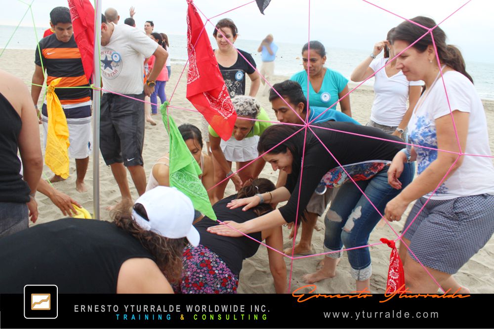 Team Building LATAM con experiencias de integración vivencial que consolidan equipos sólidos y motivados