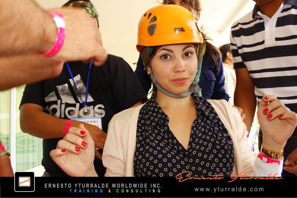 Team Building LATAM con desafíos colaborativos que impulsan la integración y el trabajo conjunto en equipos